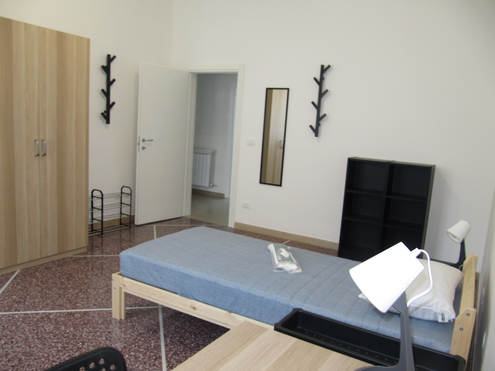Simple · 85 m² · Bologna, Costa Saragozza